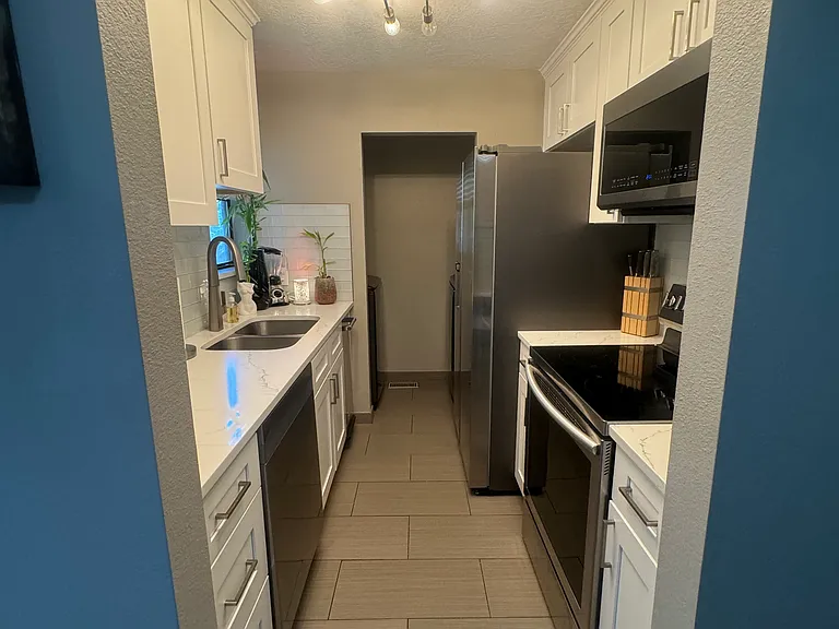 6858 S Countrywoods Cir #4E — Photo 3