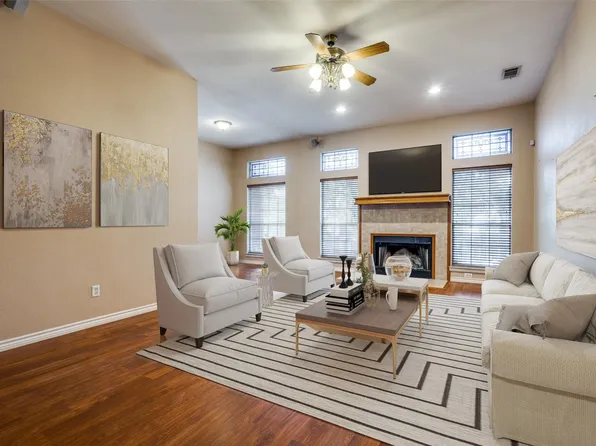 531 Oak Cir, Lake Dallas, TX 75065