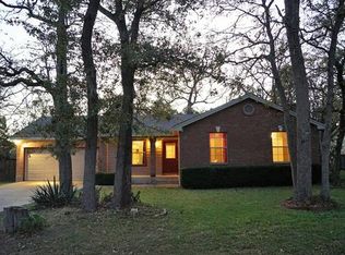 120 Tanglewood Trl, Elgin, TX 78621