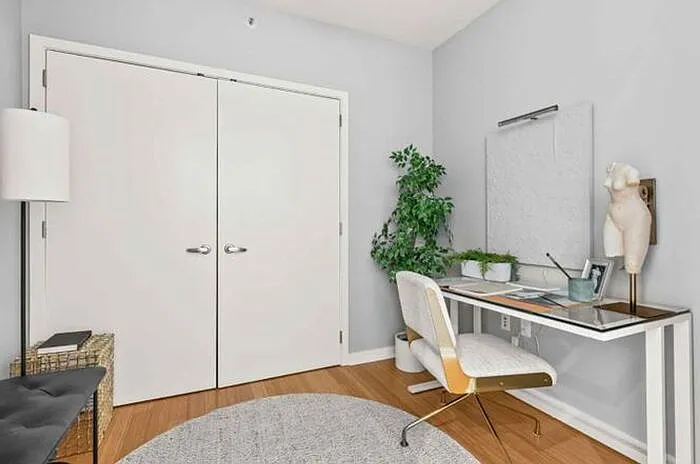 318 Spear St #3B — Photo 6