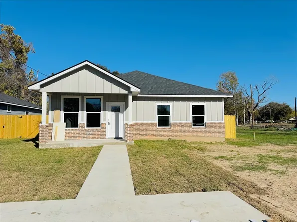 602 N Houston St, Hearne, TX 77859