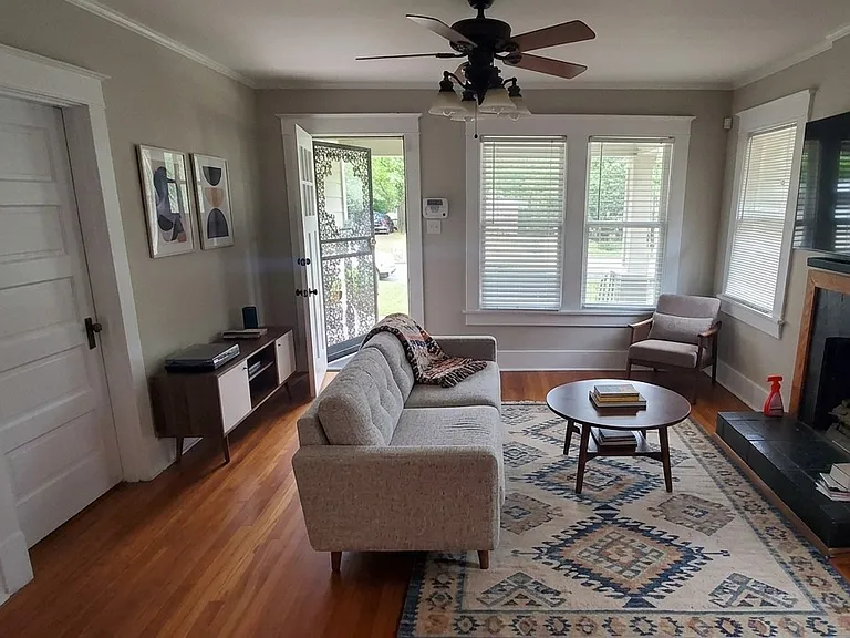 3666 Douglass Ave — Photo 12