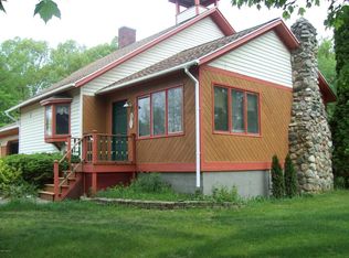 12474 S Bird Rd, Dowling, MI 49050