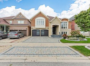 10 Weslock Cres, Aurora, ON L4G7Y9