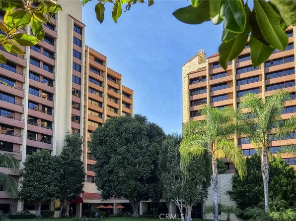 24055 Paseo Del Lago Unit 1352, Laguna Woods, CA 92637