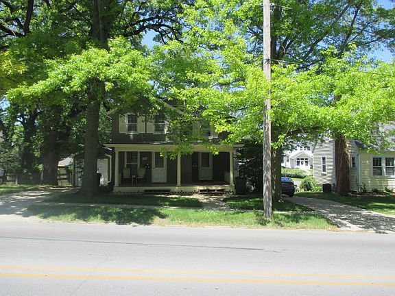 1222 E Burlington Duplex