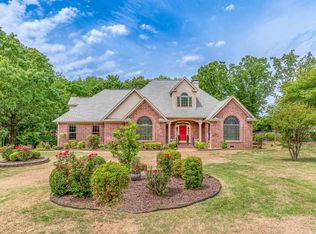 21 Woodcrest Dr, Searcy, AR 72143