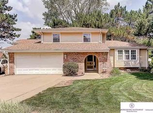 7314 Jefferson St, Ralston, NE 68127