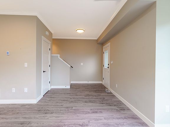 4th image of 10550 248th St #13