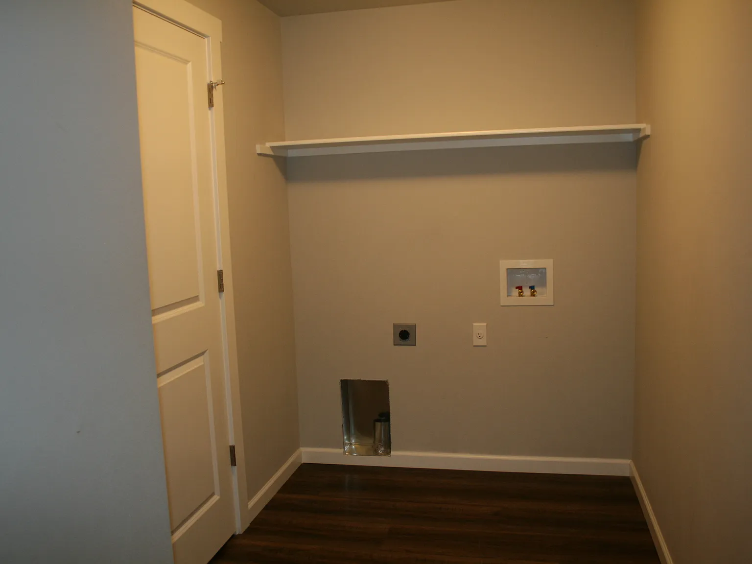 3 bed, 1.5 bath, 1344 sqft, $2,150 — Photo 4