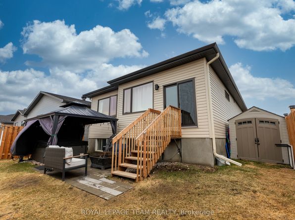 178 Tom Gavinski St, Arnprior, ON K7S 0J7