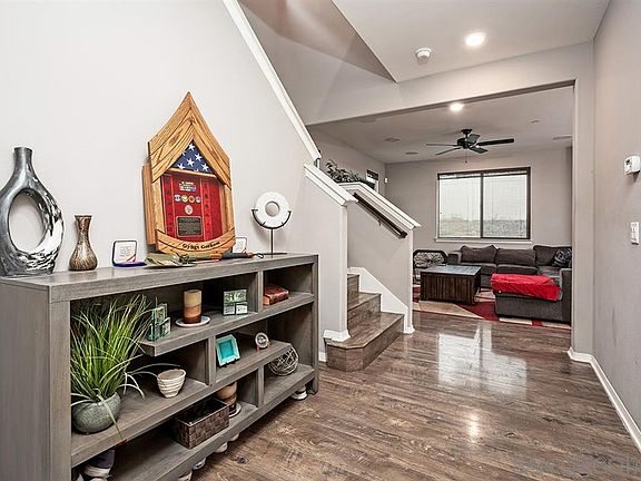 5th image of 4869 Beacon Ln