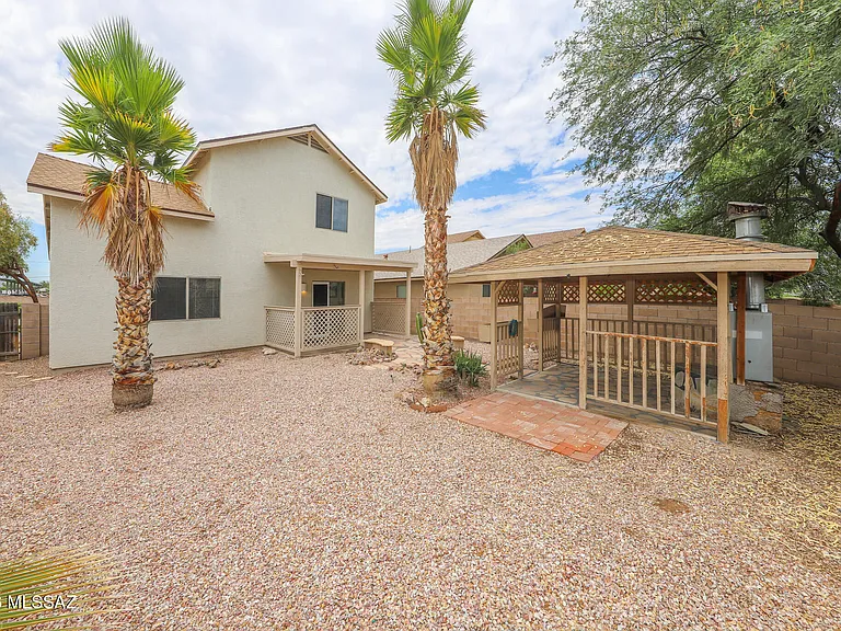2416 W Chris Oliver Way — Photo 25