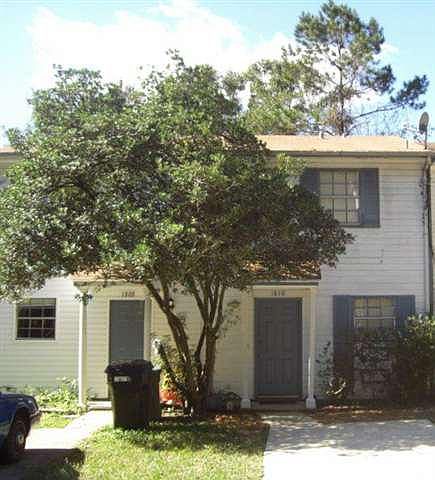 1st image of 1810 Lilac Ln