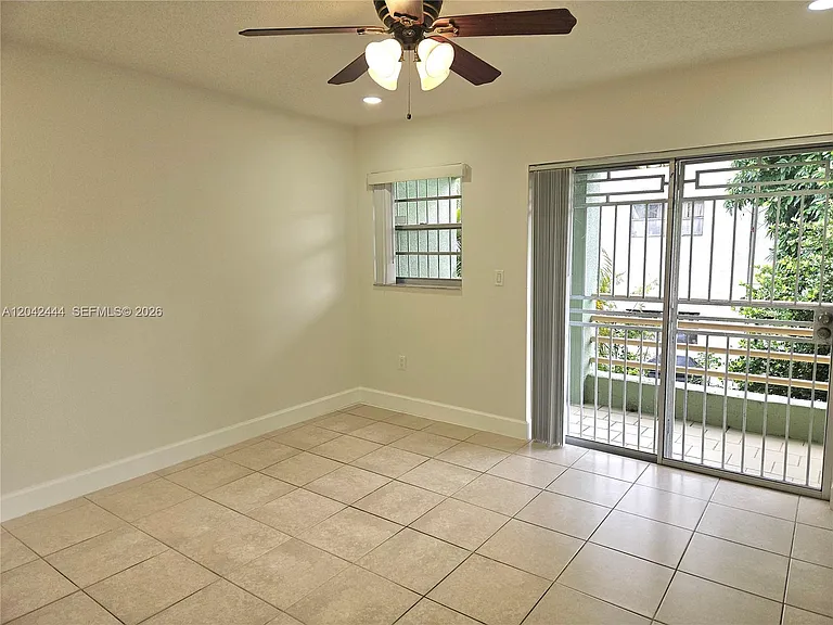 11071 NW 7th St #104-15 — Photo 27