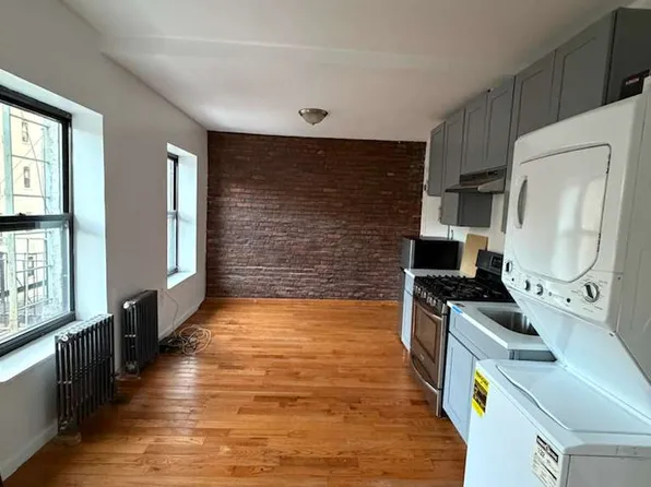 1077 Dean Street image 1 of 6