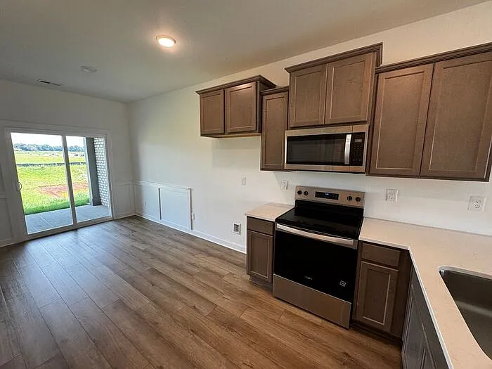 27557 Brisk Dr — Photo 9