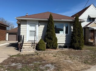 11 Garnet St, Saint Catharines, ON L2M5E6