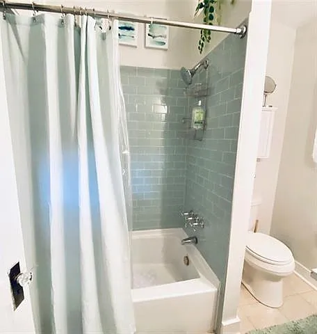 7517-19 Willow St #7517 — Photo 14