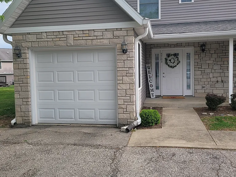 5703 W Vinca Ln — Photo 15