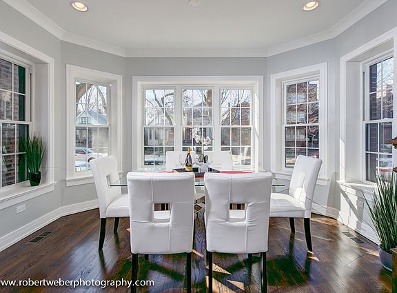 3rd image of 5117 N Winchester Ave #1S