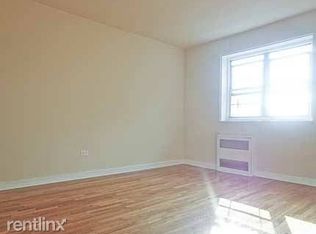 3179 Hatting Pl, Bronx, NY 10465