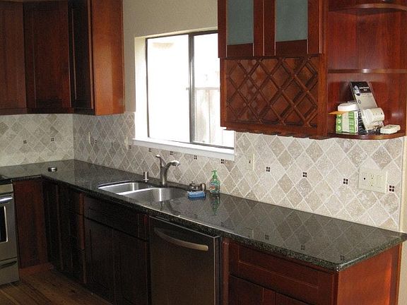 5th image of 548 Quail Bush Ct