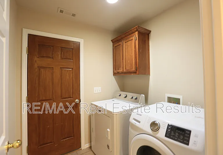 3509 SW Deerfield Blvd #1 — Photo 19