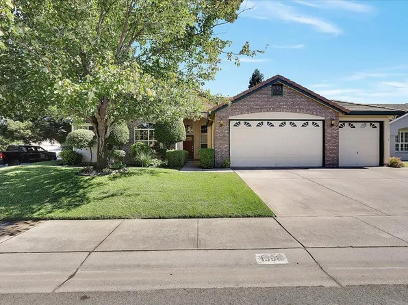 1996 Falls Dr, Yuba City, CA 95993