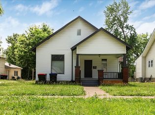 416 Grover St, Warrensburg, MO 64093
