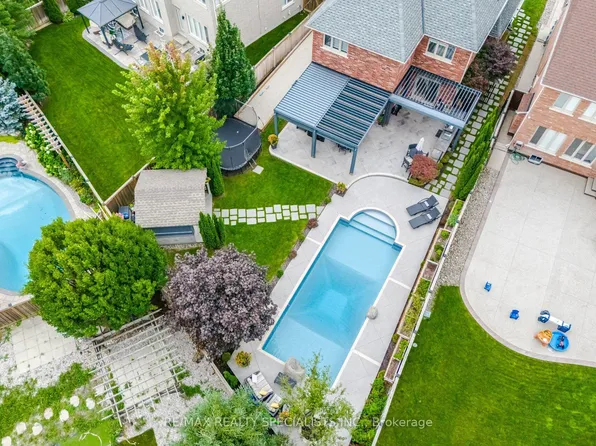 6 McCandless Ct, Caledon, ON L7C 3R7