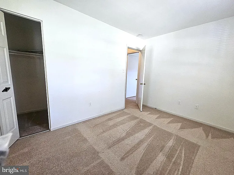 3956 Bradwater St — Photo 15