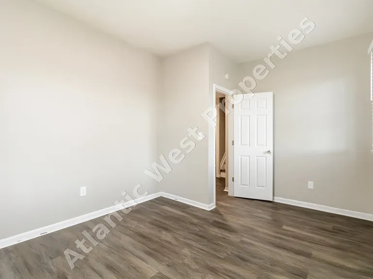 1512 Blair Ave #D — Photo 8