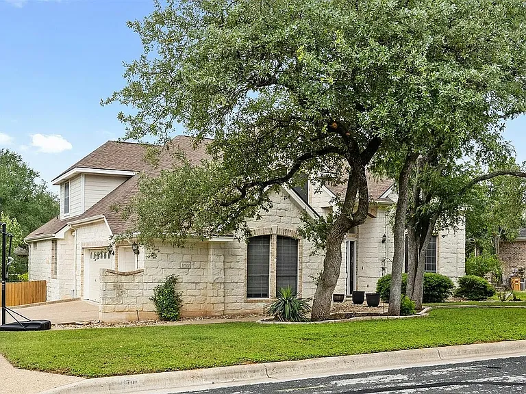 10700 Hastings Ln — Photo 37