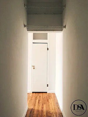 Rented by DSA Realty | media 35