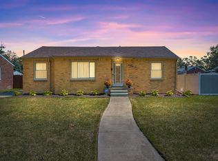 14733 Trenton Rd, Southgate, MI 48195