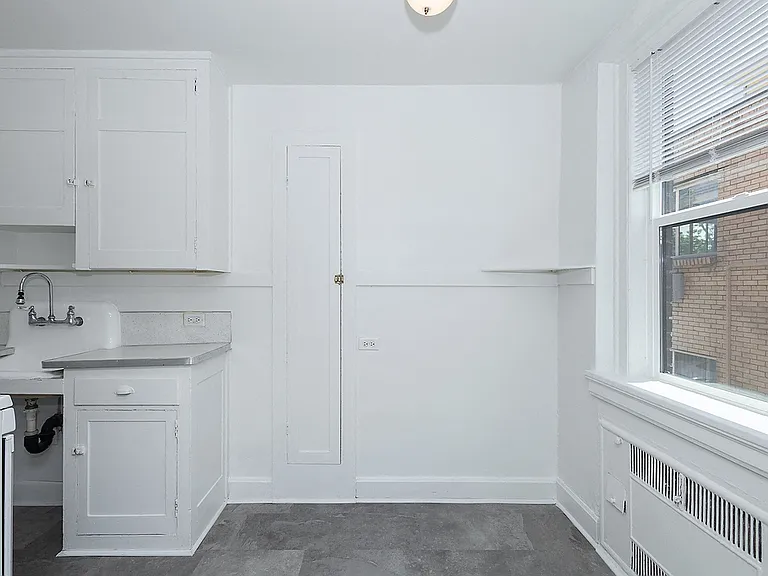 Marianne Apartments — Photo 38