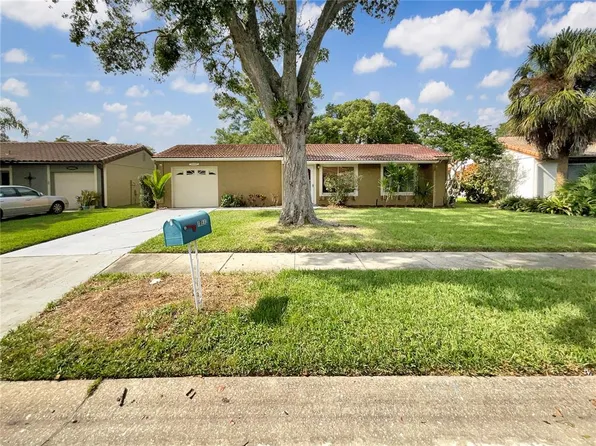 10512 Montpelier Cir, Orlando, FL 32821