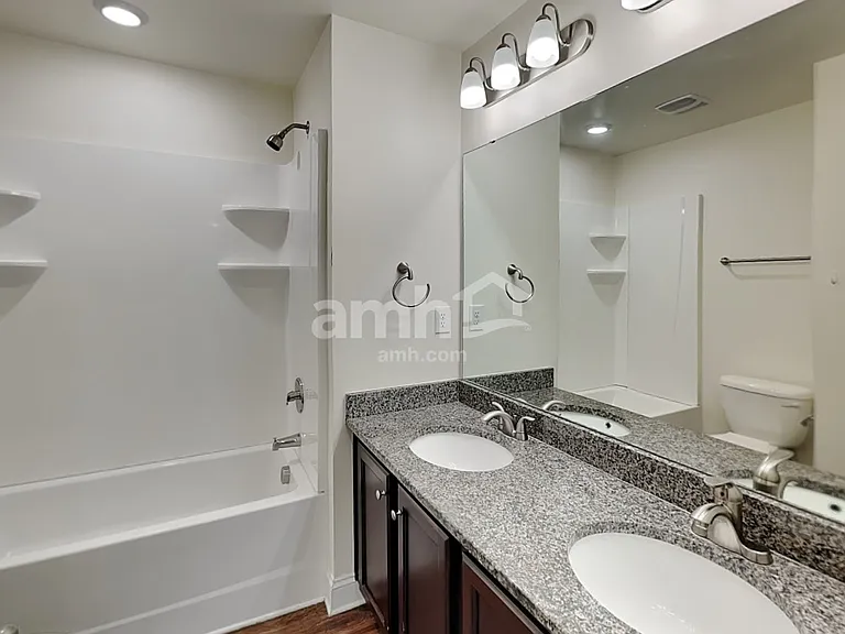 8034 Leonine Ct — Photo 17