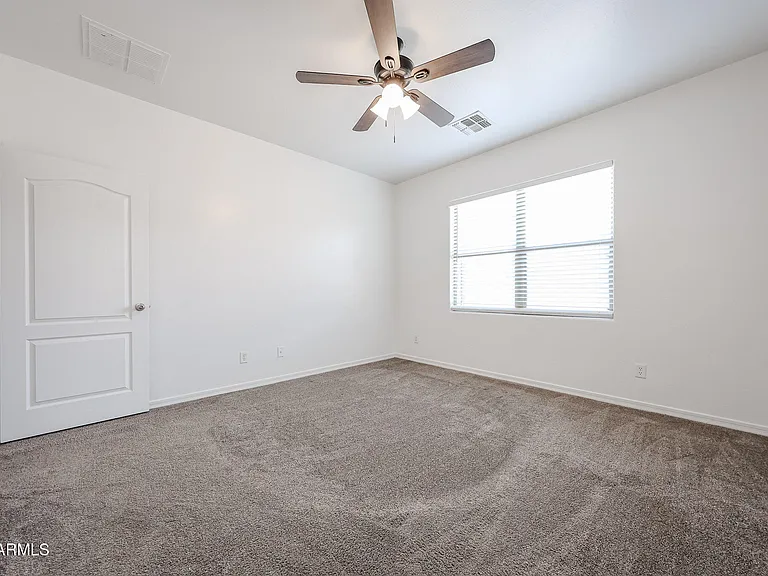 41298 W Parkhill Dr — Photo 10