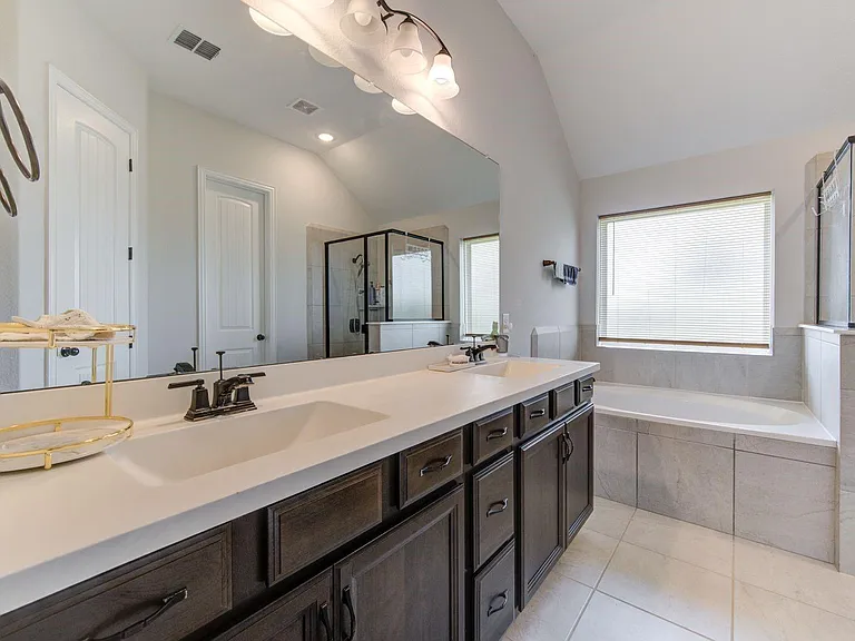 3507 Sunburst Ct — Photo 34