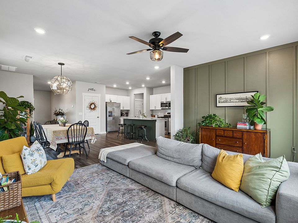 1st image of 1004 Baltusrol Ln