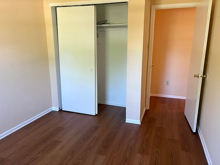 272 Lexington Rd — Photo 26