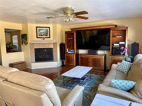 5th image of 37966 Greenleaf Pl