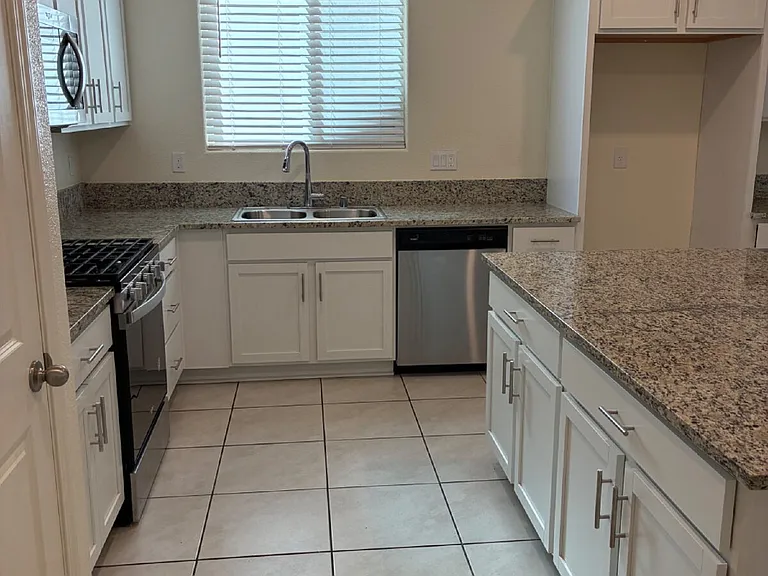 149 Shafer Ave — Photo 11