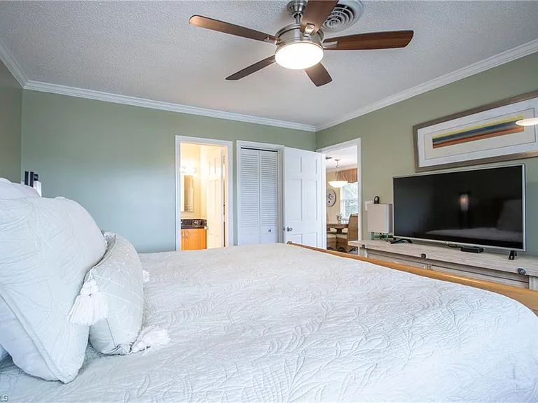 820 Ketch Dr #8 — Photo 12