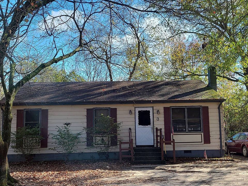 1st image of 3 Forest Ave