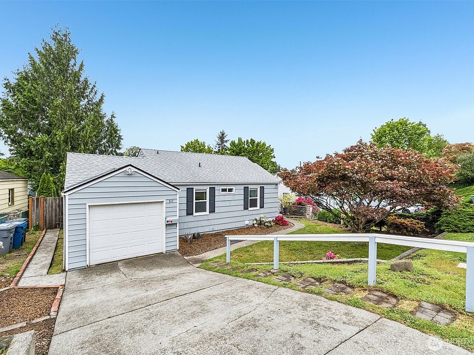 1st image of 517 Bronson Way NE