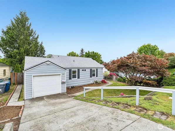517 Bronson Way NE, Renton, WA 98056