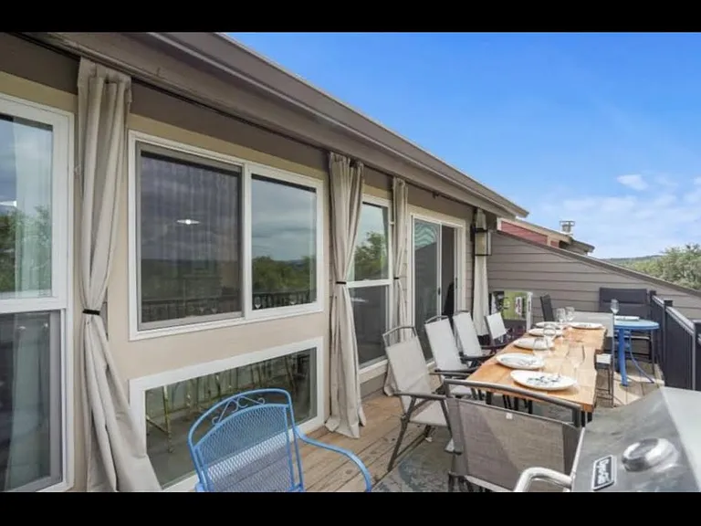 551 Demarett Dr #4 — Photo 15